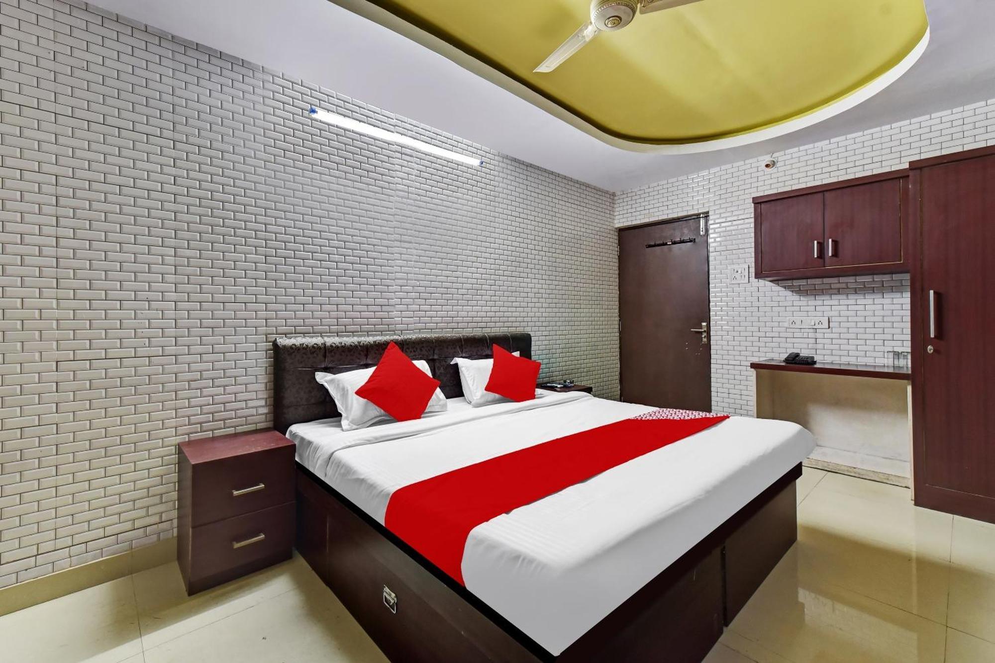 Hotel O Eleven Hotel & Banquet 코타 외부 사진