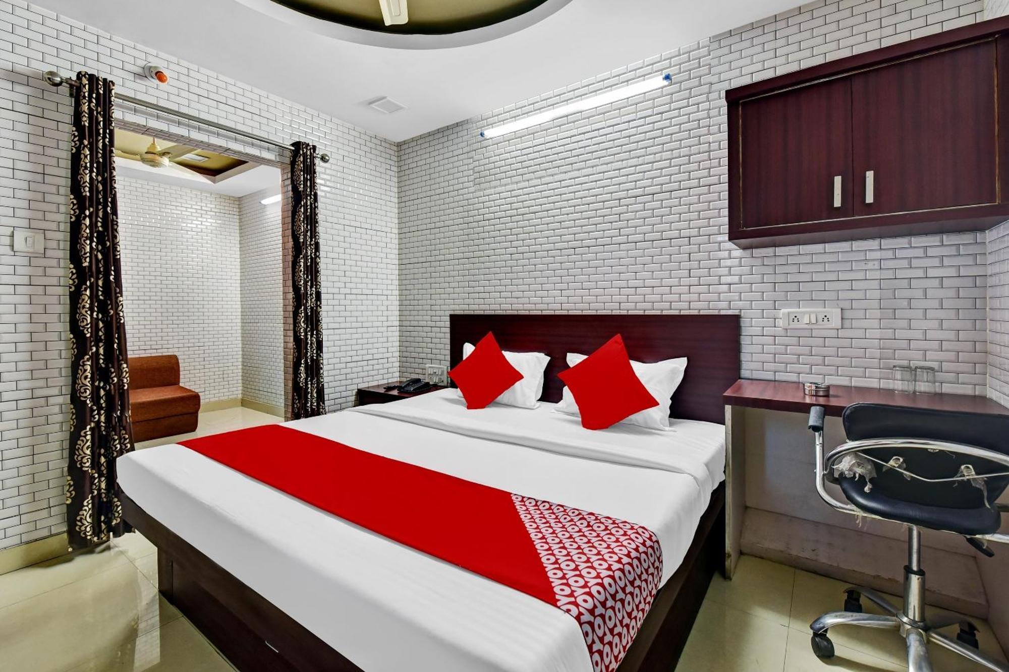 Hotel O Eleven Hotel & Banquet 코타 외부 사진