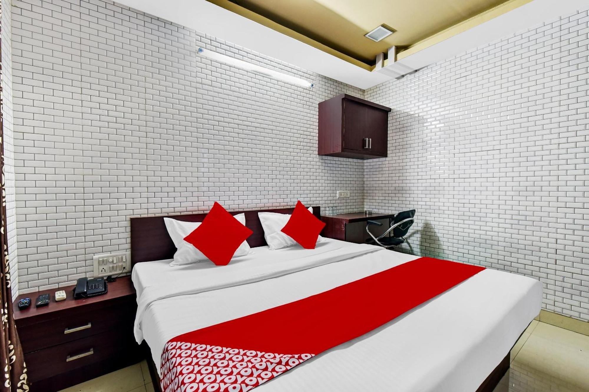 Hotel O Eleven Hotel & Banquet 코타 외부 사진