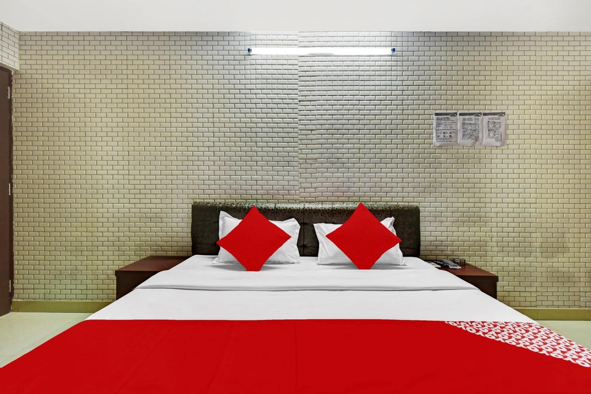 Hotel O Eleven Hotel & Banquet 코타 외부 사진